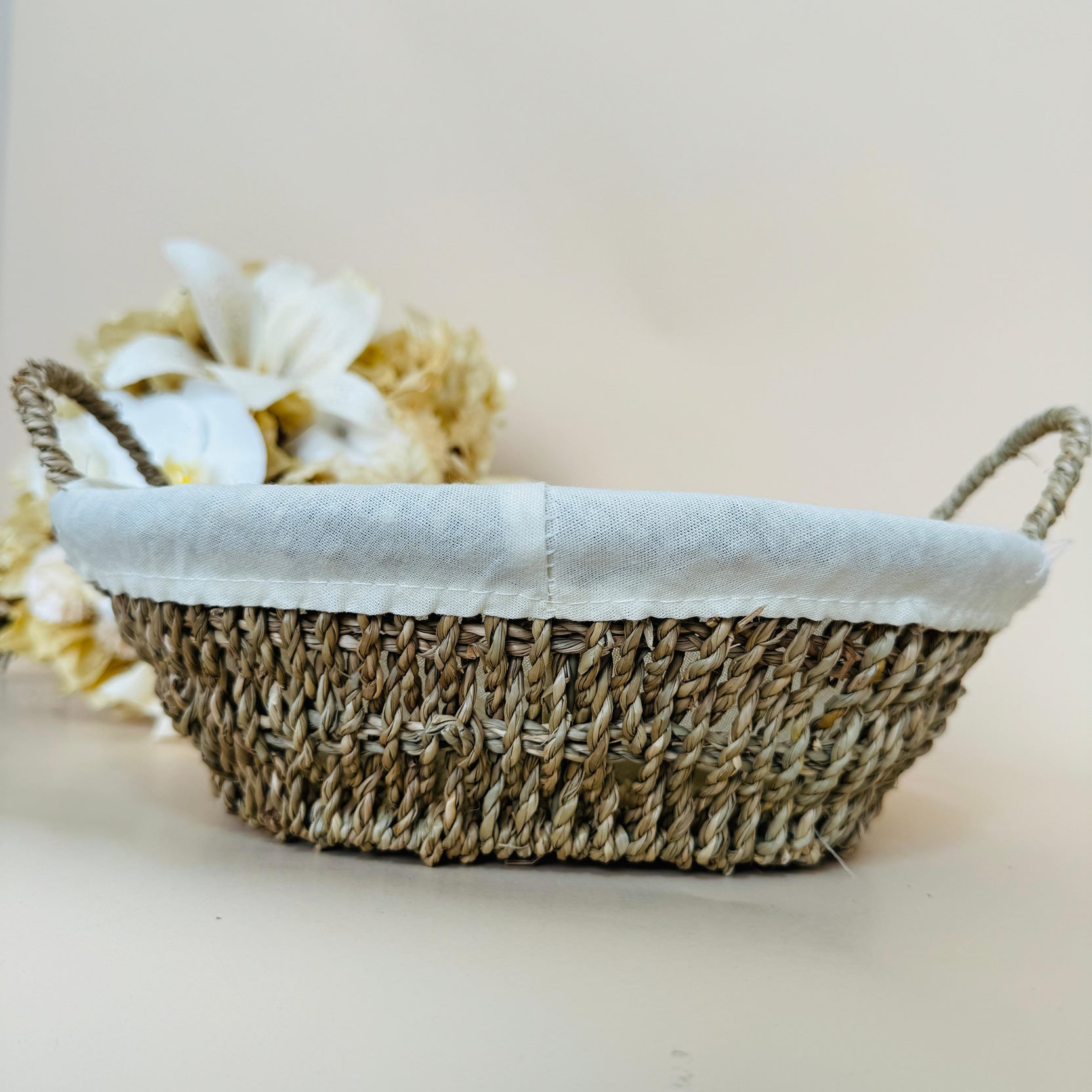 Cesta Oval De Sisal com Forro em Tecido 27cm - Image 3