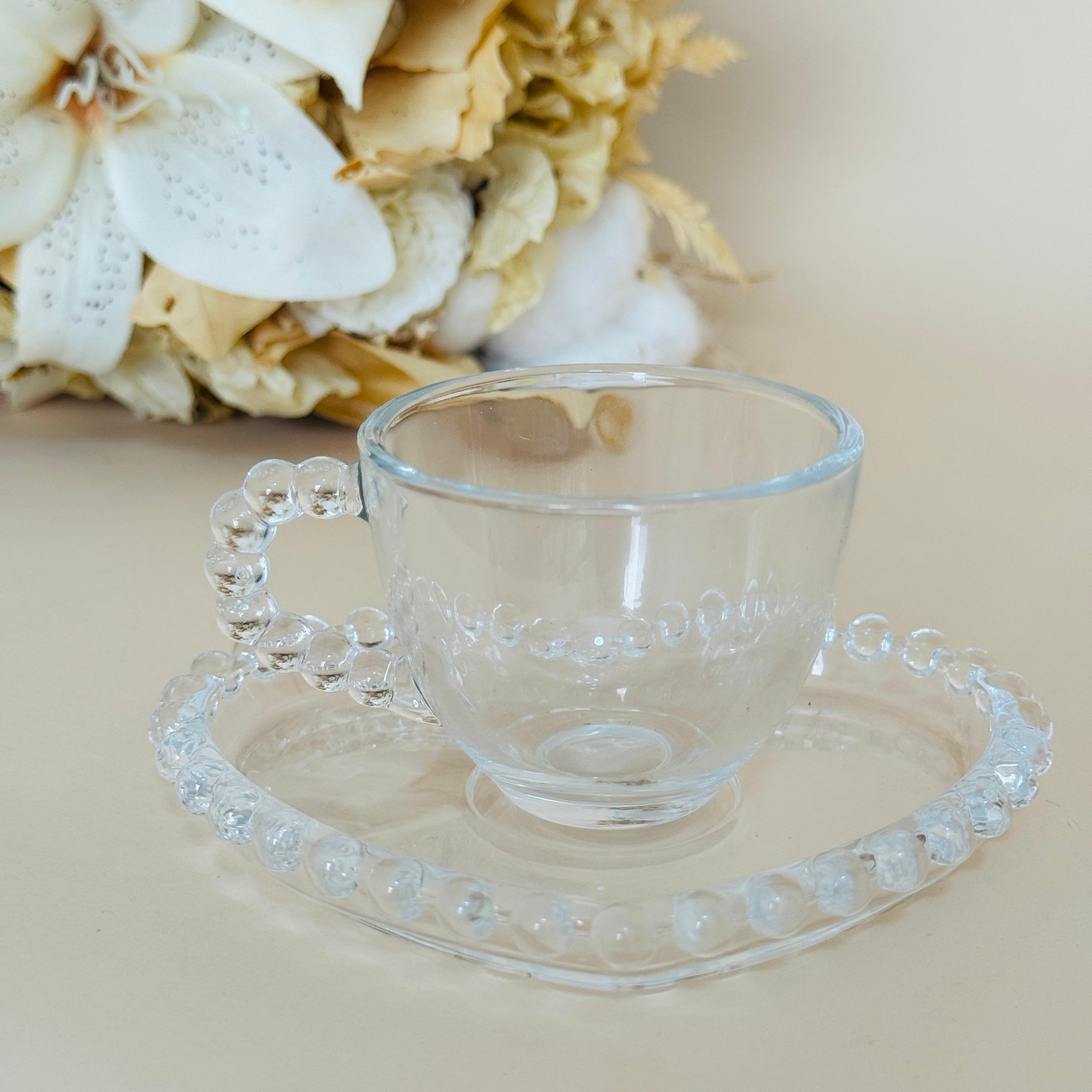 Conjunto 4 Xícaras de Café de Cristal com Pires Coração Pearl 85ml - Image 2