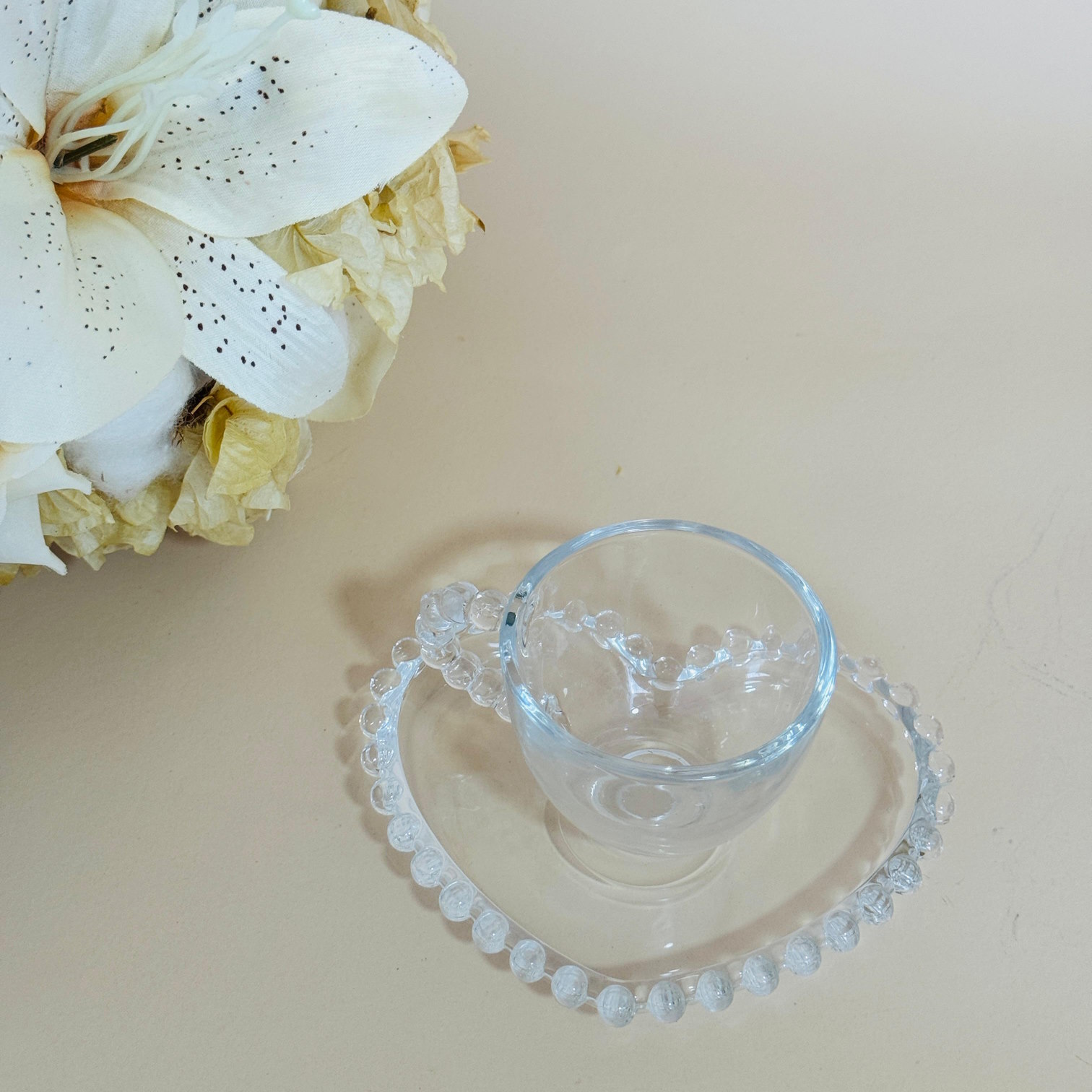 Conjunto 4 Xícaras de Café de Cristal com Pires Coração Pearl 85ml - Image 4