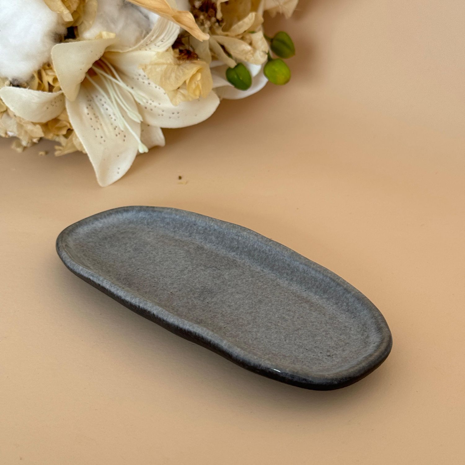 Travessa oval rasa grande Orgânico Stoneware Dust -  Urbana